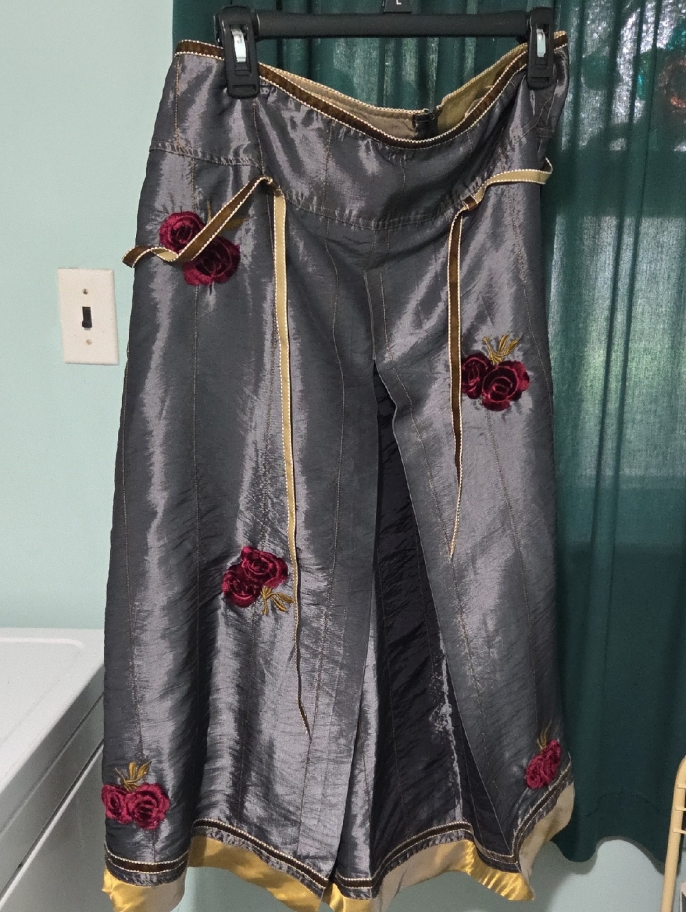 Reesh Gray Satin Skirt with Burgundy Rose 3D Embroidery